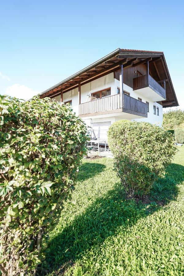 Ferienwohnung "Wie Dahoam" Chieming Zewnętrze zdjęcie
